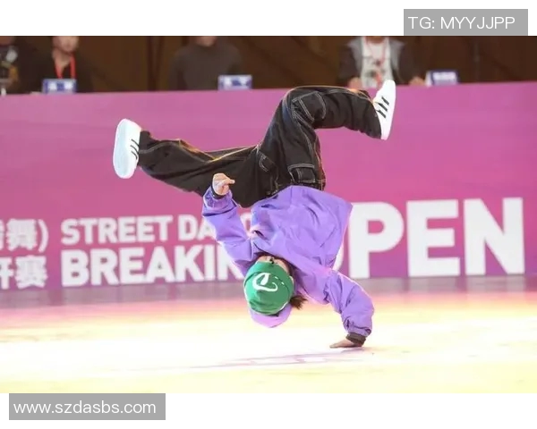 街舞逆袭：见证北京街舞队从默默无闻到璀璨舞台的奋斗历程